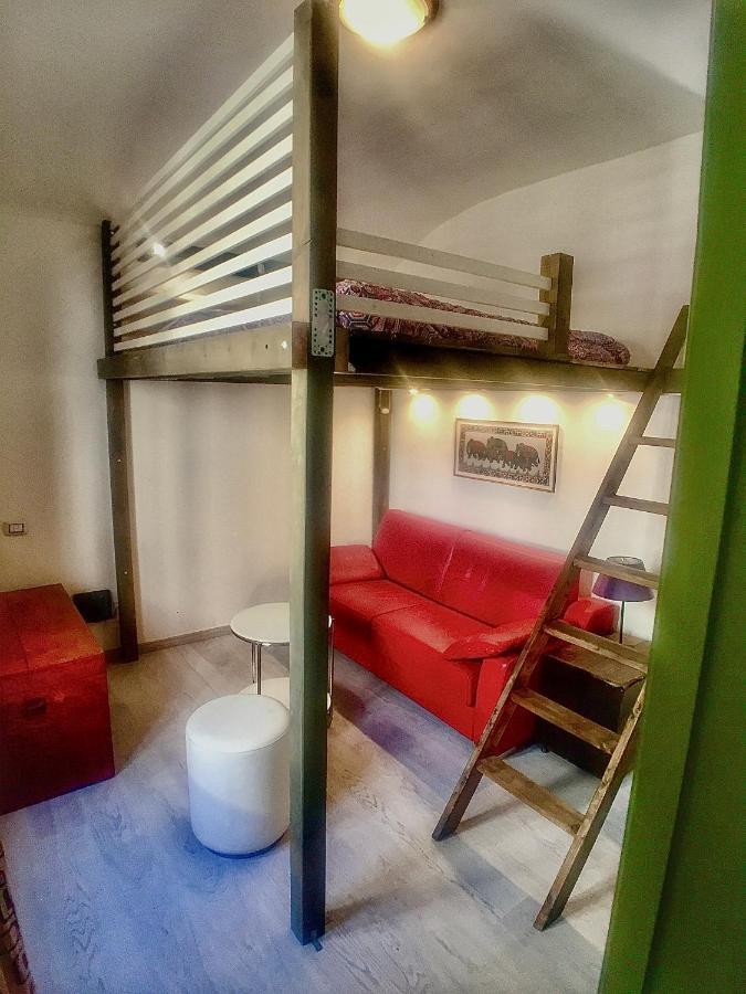 Appartamento In Tranquillo Borgo Vicino Al Centro Turim Exterior foto