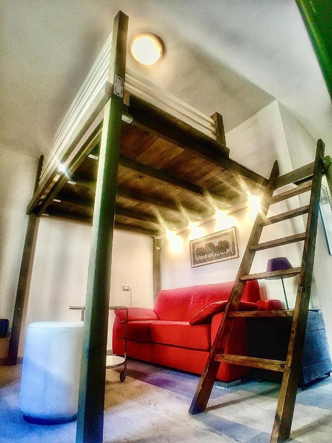 Appartamento In Tranquillo Borgo Vicino Al Centro Turim Exterior foto