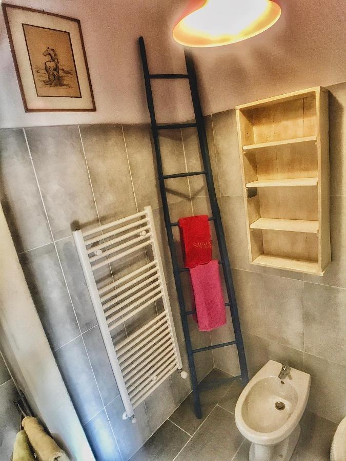 Appartamento In Tranquillo Borgo Vicino Al Centro Turim Exterior foto